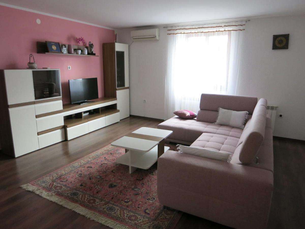 Ajdovščina Apartma Kapitanovse מראה חיצוני תמונה